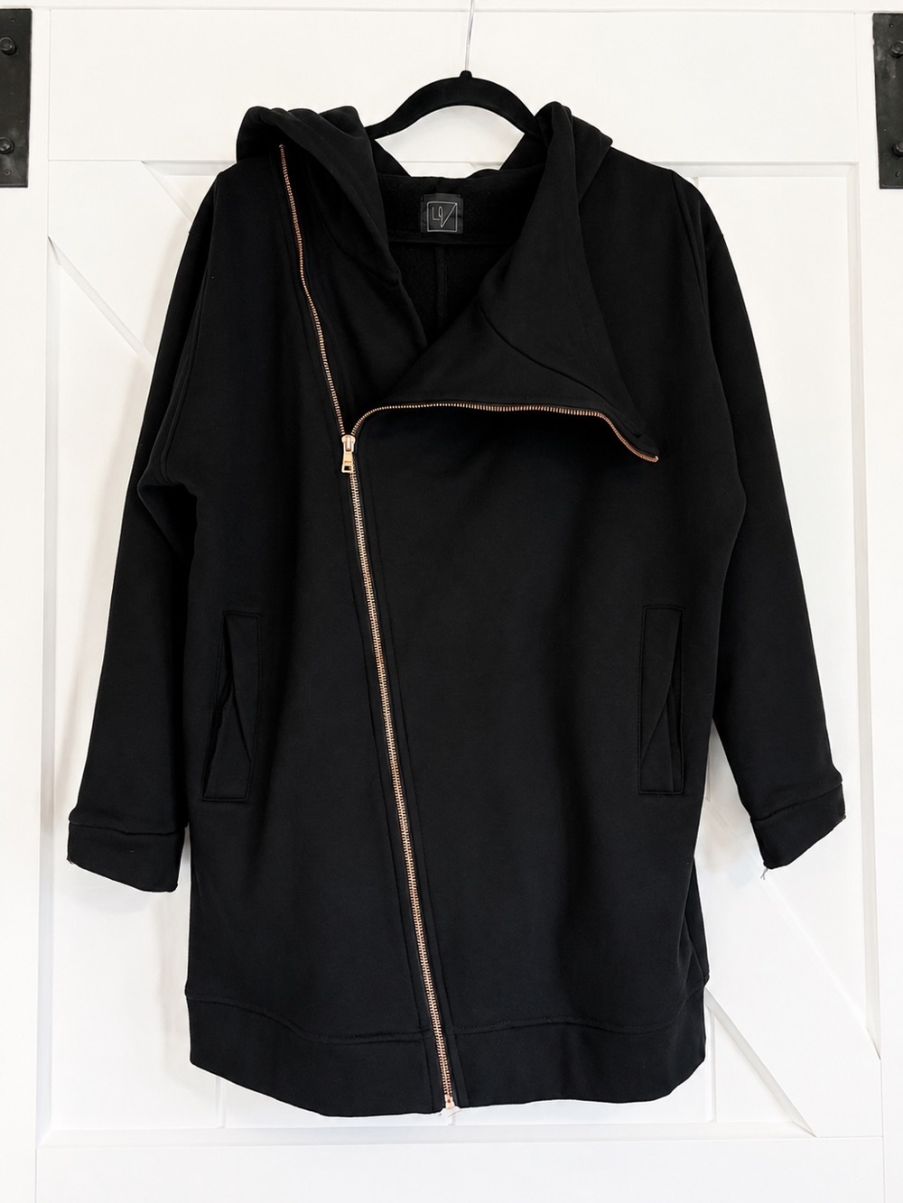 Lime & Vine Dita Asymmetrical Zip Oversized Hoodie Jacket XS Black